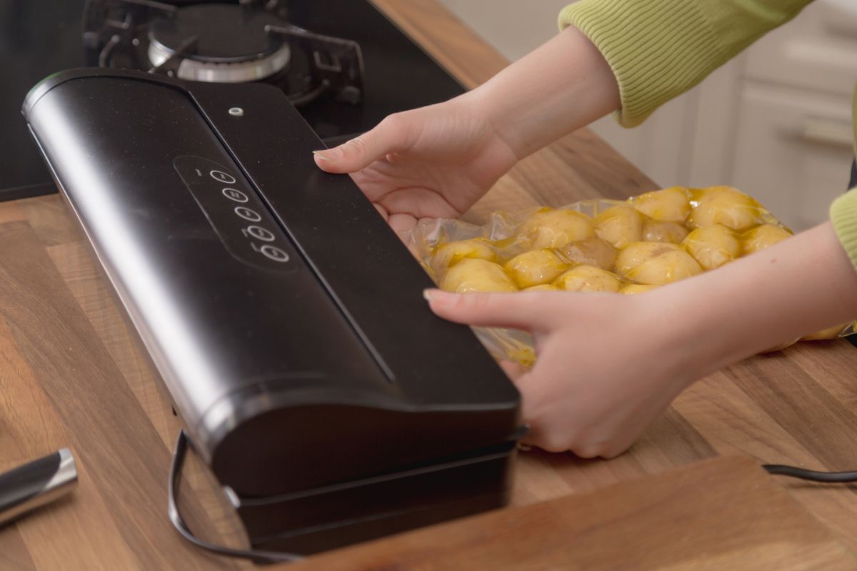 Beginner's Guide To Dehydrating Potatoes At Home
