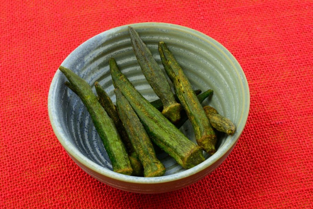 how-to-dehydrate-okra-and-crispy-dried-okra-chips