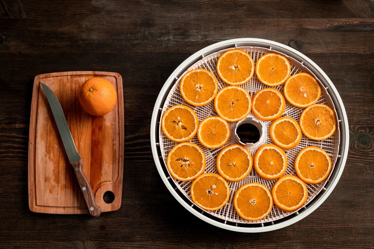 How To Dehydrate Oranges: Slices And Sections