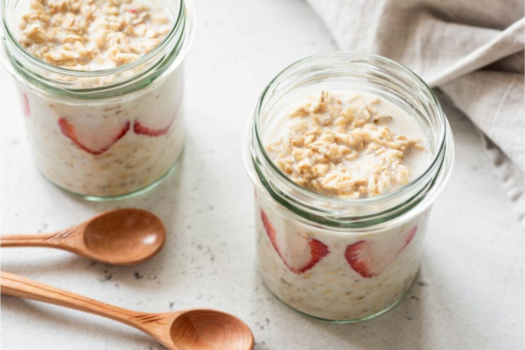 Jars of overnight oats with sun-dried strawberries